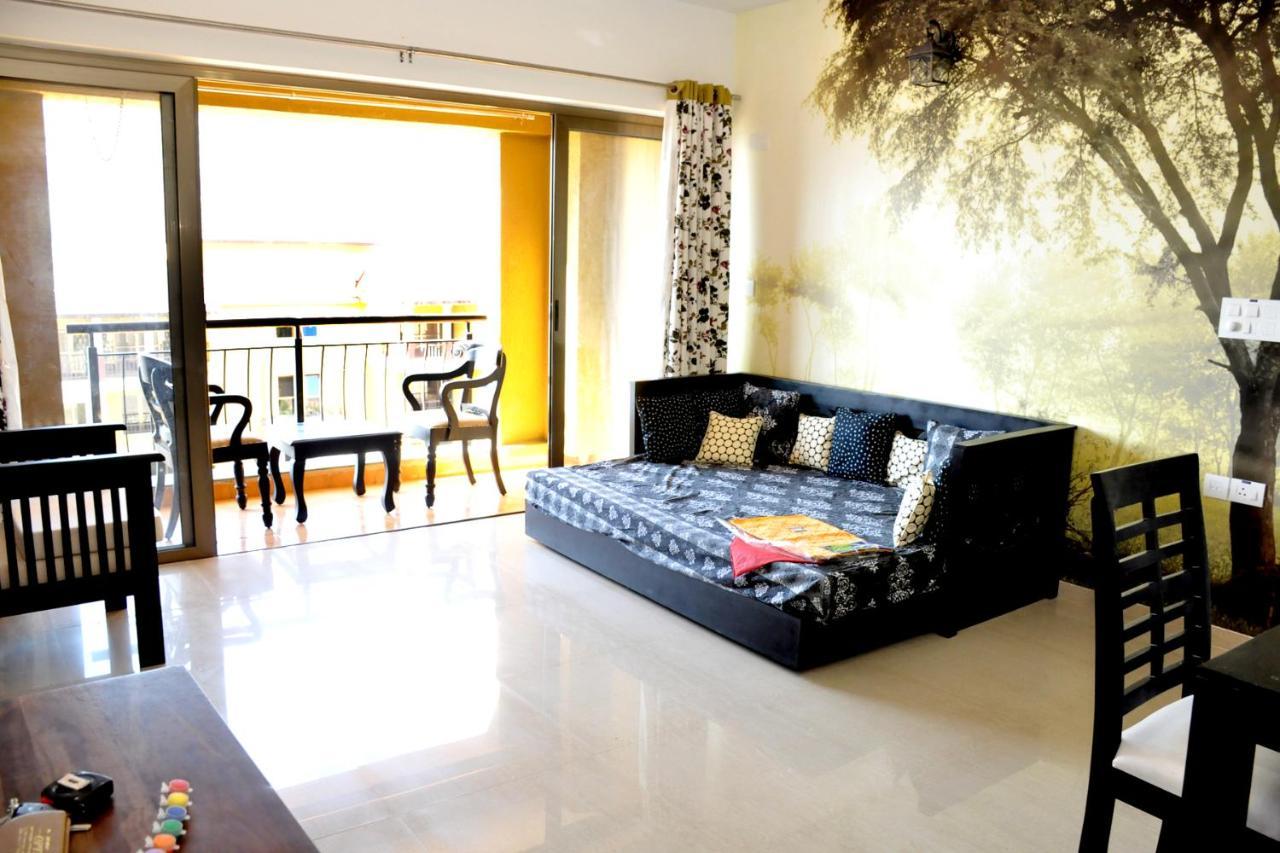 2Bhk Lake View Apartment Lavasa Bagian luar foto